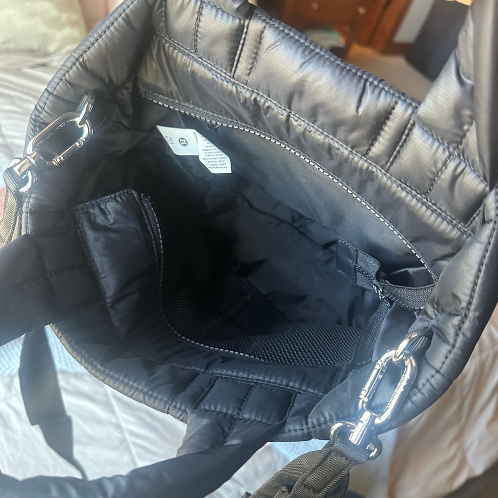 lululemon athletica Black Quilted Crossbody Bag - Picture 7 of 9